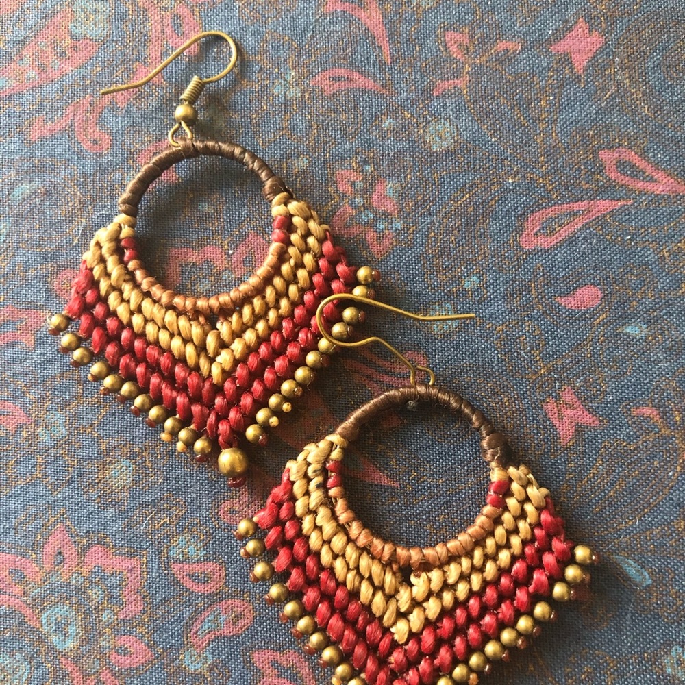 Red weave earrings